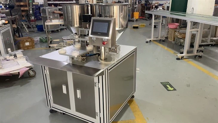 BB Cream Filling Machine